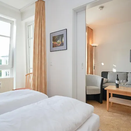 In Mit Balkon Und Wlan Sellin (Rugen)