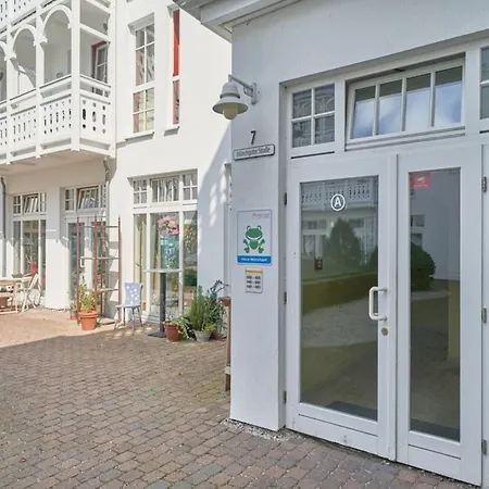 In Mit Balkon Und Wlan Apartment Sellin (Rugen)